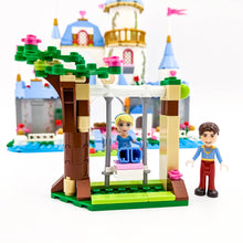 Incarca imaginea in Galerie, LEGO® 41055 ReGenerat: Disney™ - Castelul romantic al Cenuşăresei
