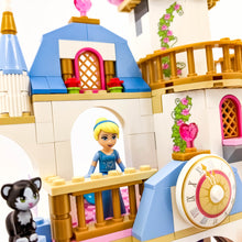 Incarca imaginea in Galerie, LEGO® 41055 ReGenerat: Disney™ - Castelul romantic al Cenuşăresei