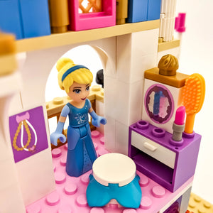 LEGO® 41055 ReGenerat: Disney™ - Castelul romantic al Cenuşăresei