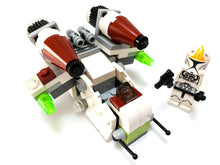 Incarca imaginea in Galerie, LEGO® 75076 ReGenerat Premium: Star Wars™ - Republic Gunship
